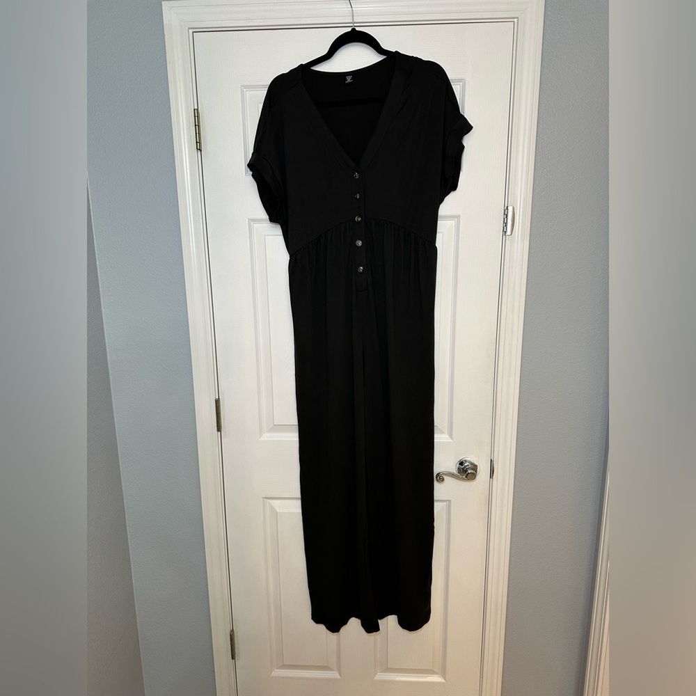 SHEIN Black Button-Up Jumpsuit